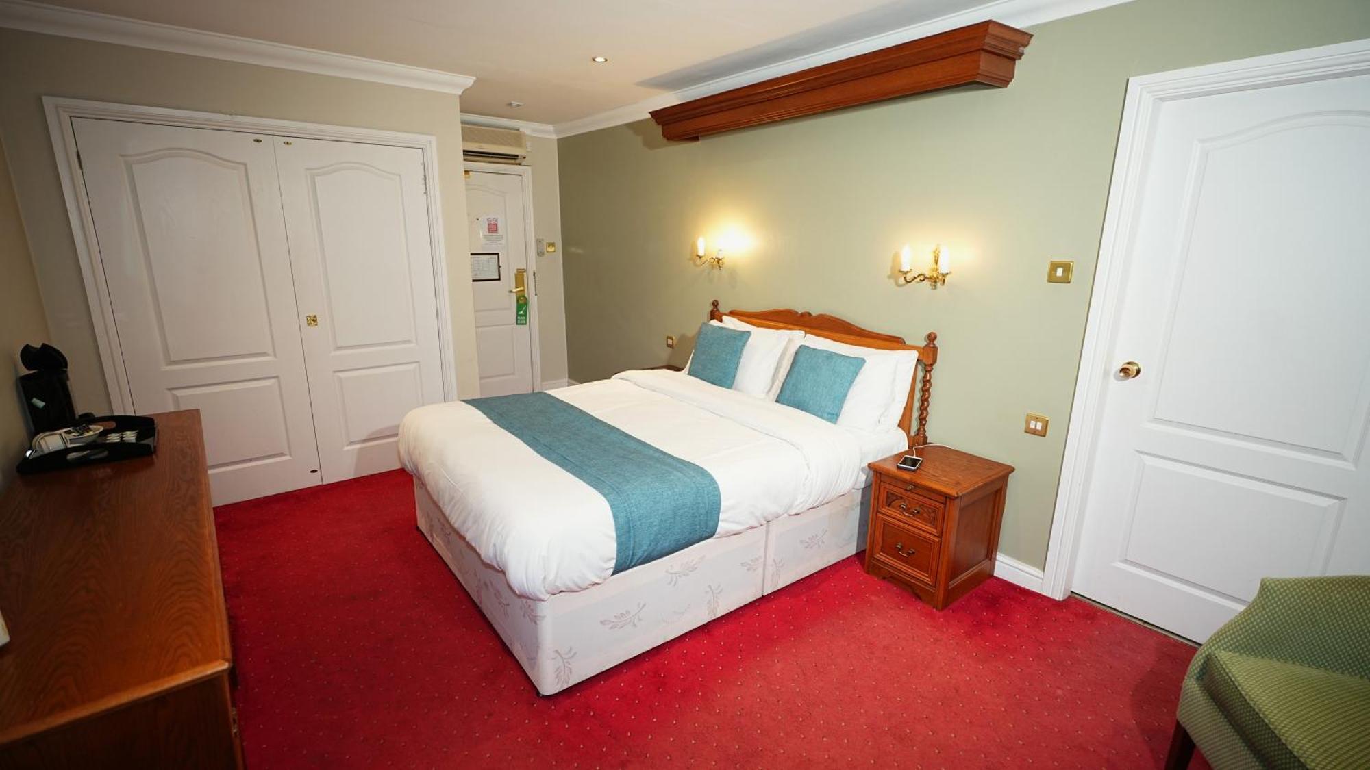 Consort Hotel Rotherham Zewnętrze zdjęcie