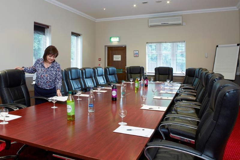 Consort Hotel Rotherham Zewnętrze zdjęcie